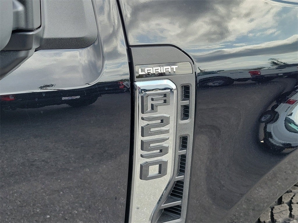 2026 Ford F-250SD F-250® Lariat®