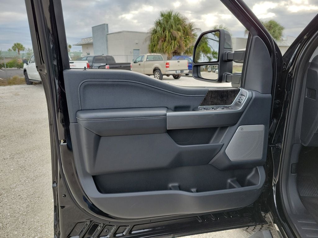 2025 Ford F-250SD Lariat