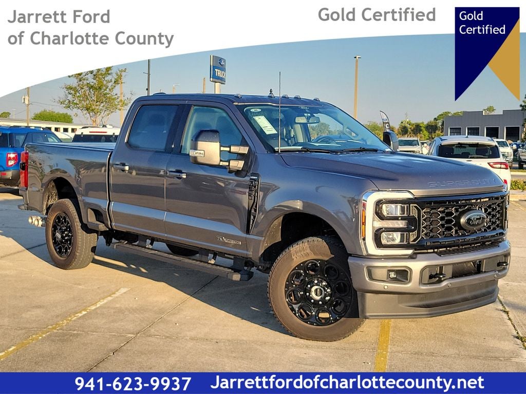 2025 Ford F-350SD Lariat