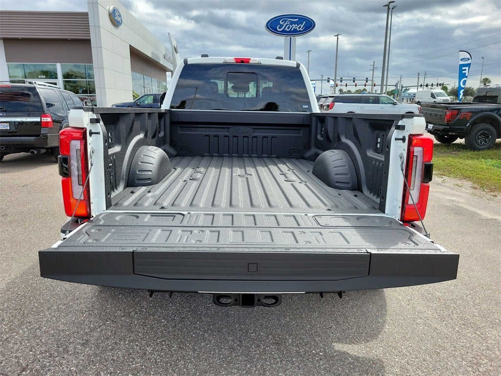 2026 Ford F-350SD Platinum DRW