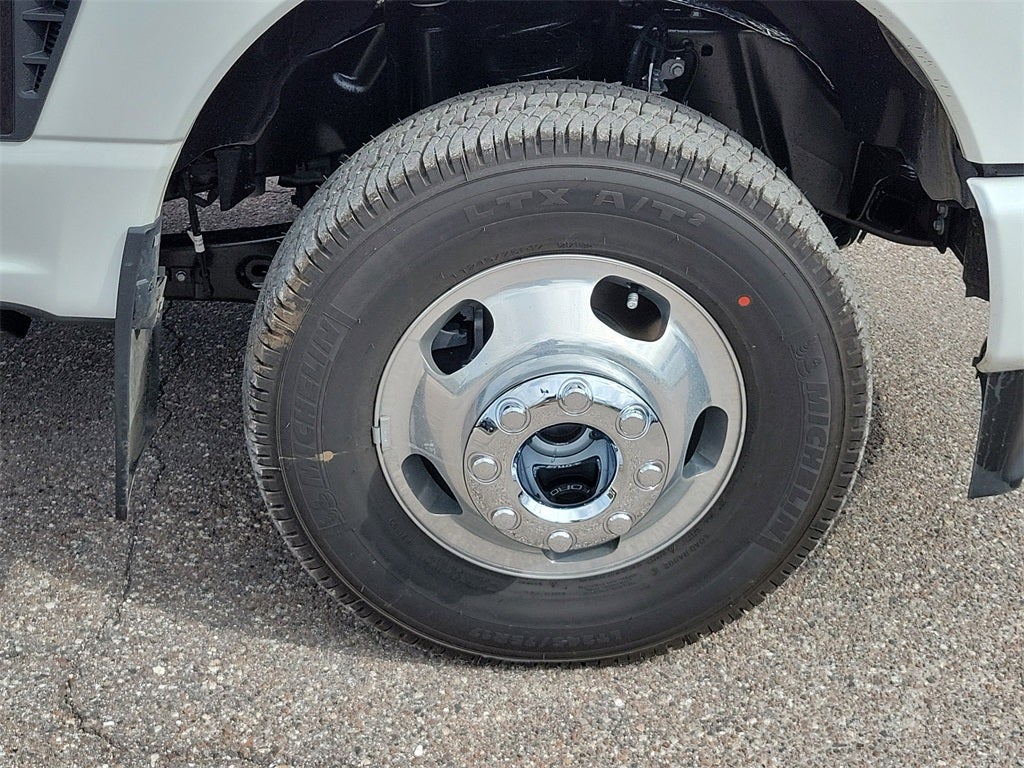 2026 Ford F-350SD Platinum DRW