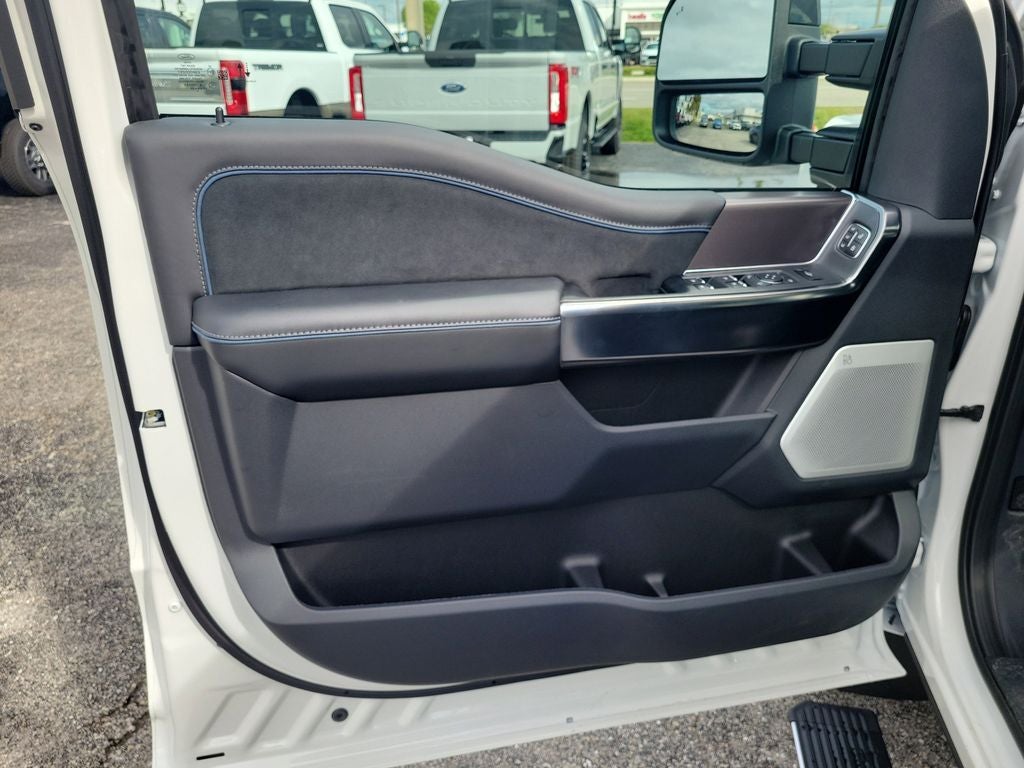 2026 Ford F-350SD DRW