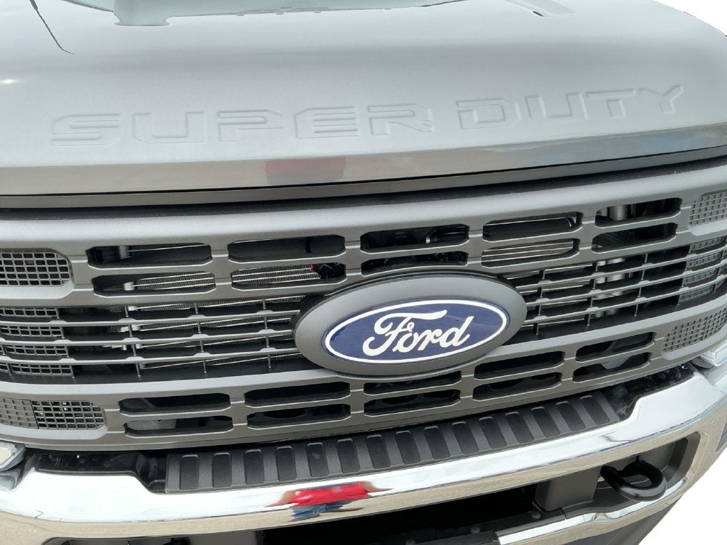 2027 Ford F-350SD XL DRW