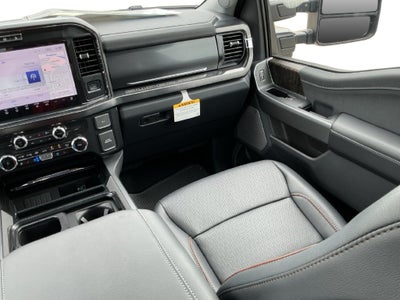 2027 Ford F-350SD Lariat DRW