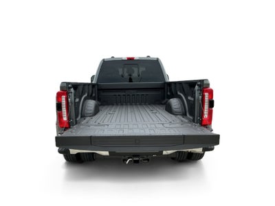 2027 Ford F-350SD Lariat DRW
