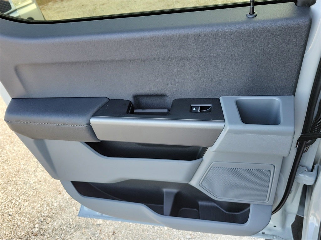 2026 Ford F-350SD DRW