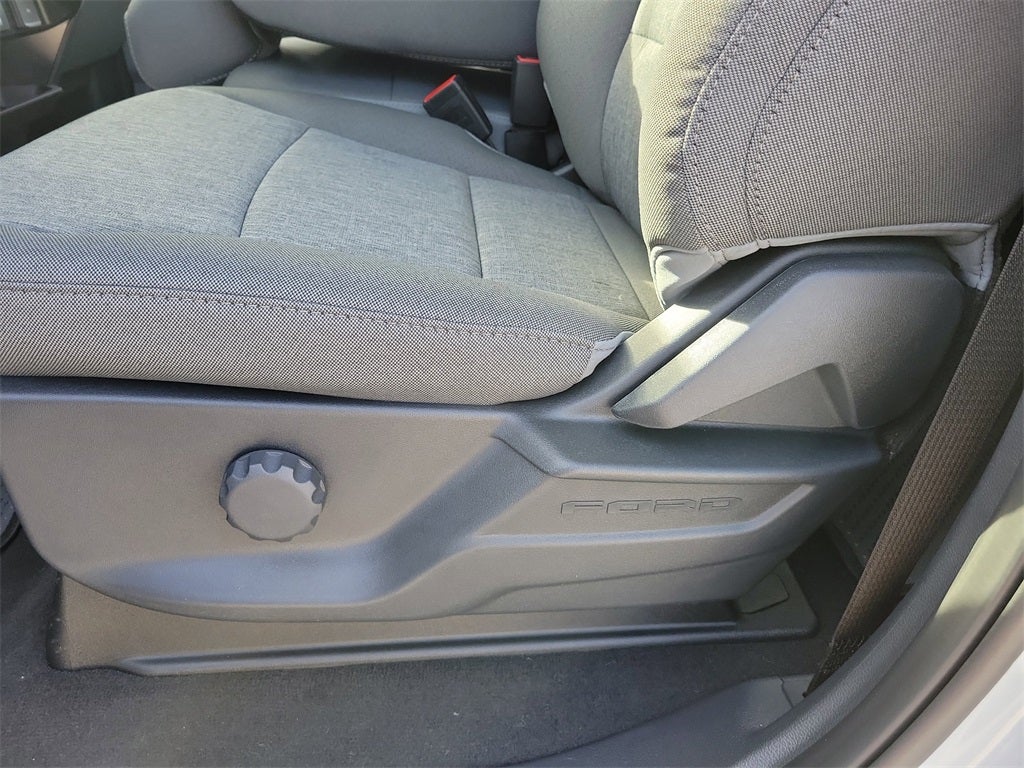 2026 Ford F-350SD DRW