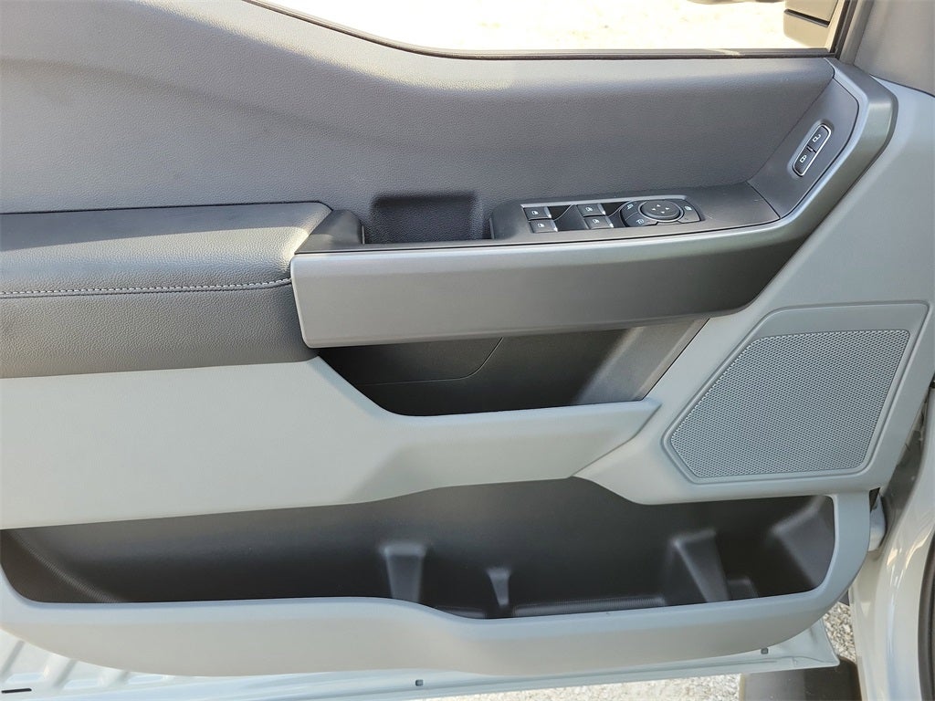 2026 Ford F-350SD DRW