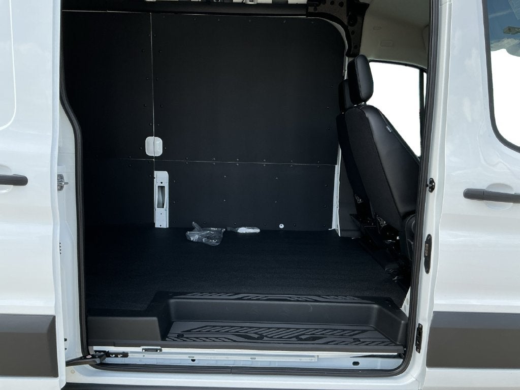 2027 Ford Transit-250 Base