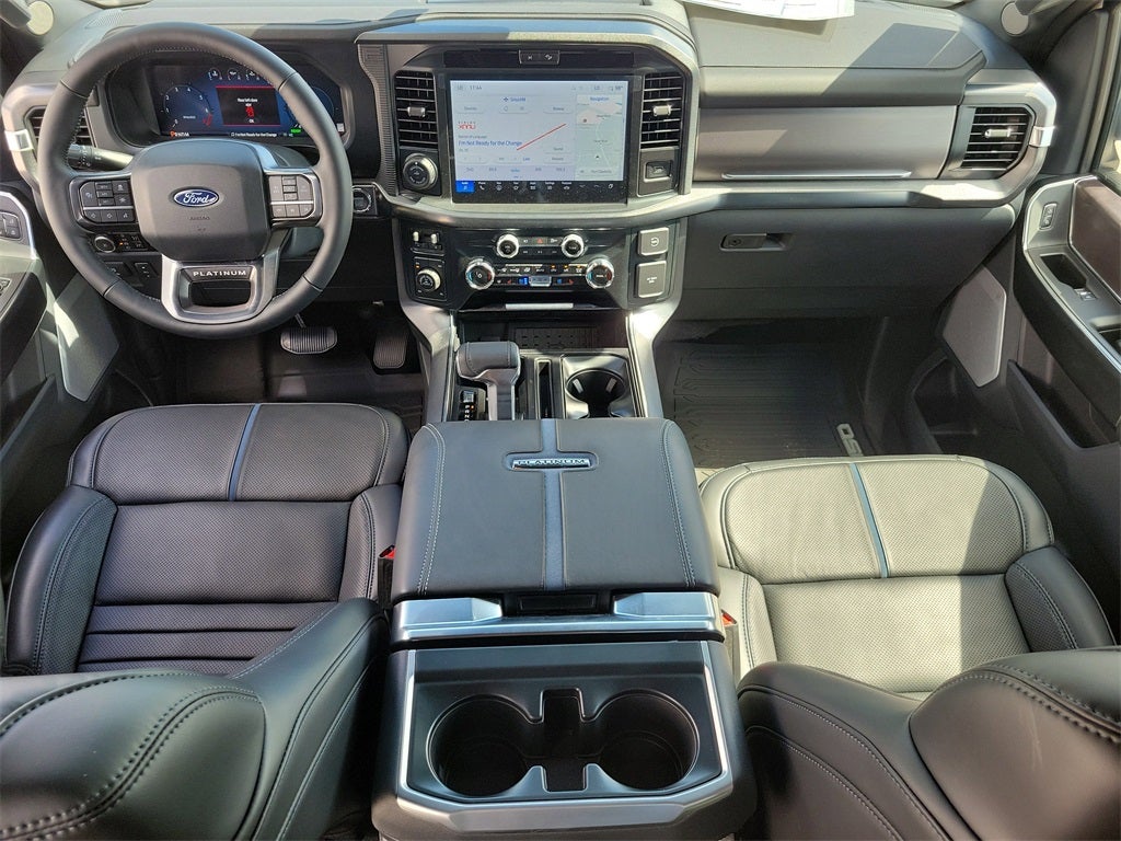 2025 Ford F-150 Platinum