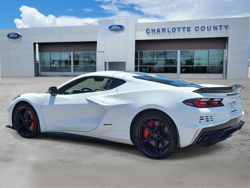 2025 Chevrolet Corvette E-Ray 1LZ