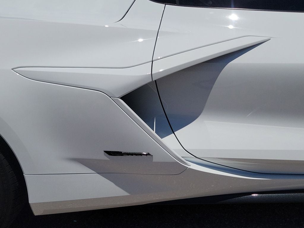 2025 Chevrolet Corvette E-Ray 1LZ