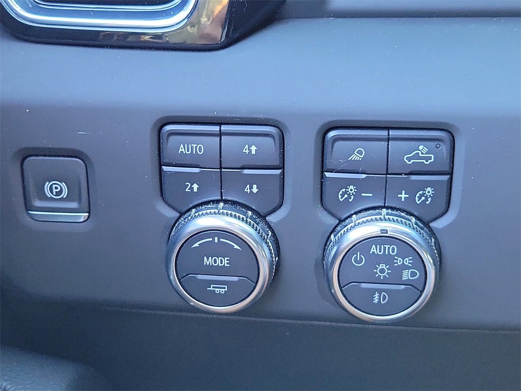 2025 GMC Sierra 2500HD Denali