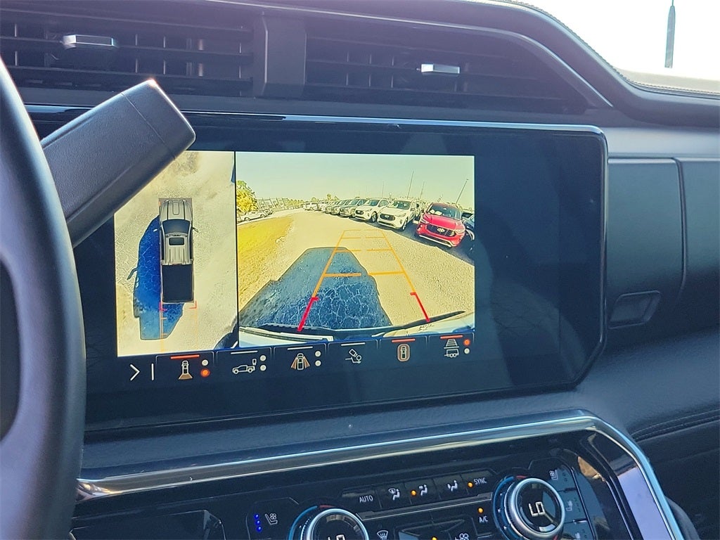 2025 GMC Sierra 2500HD Denali