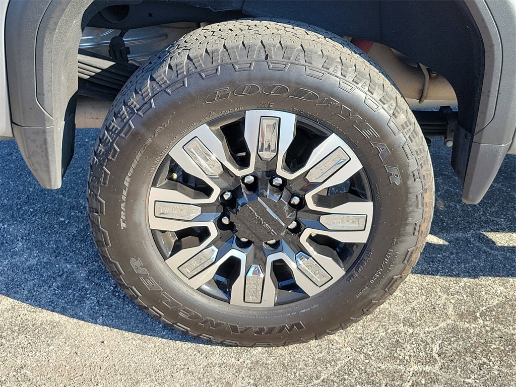 2025 GMC Sierra 2500HD Denali