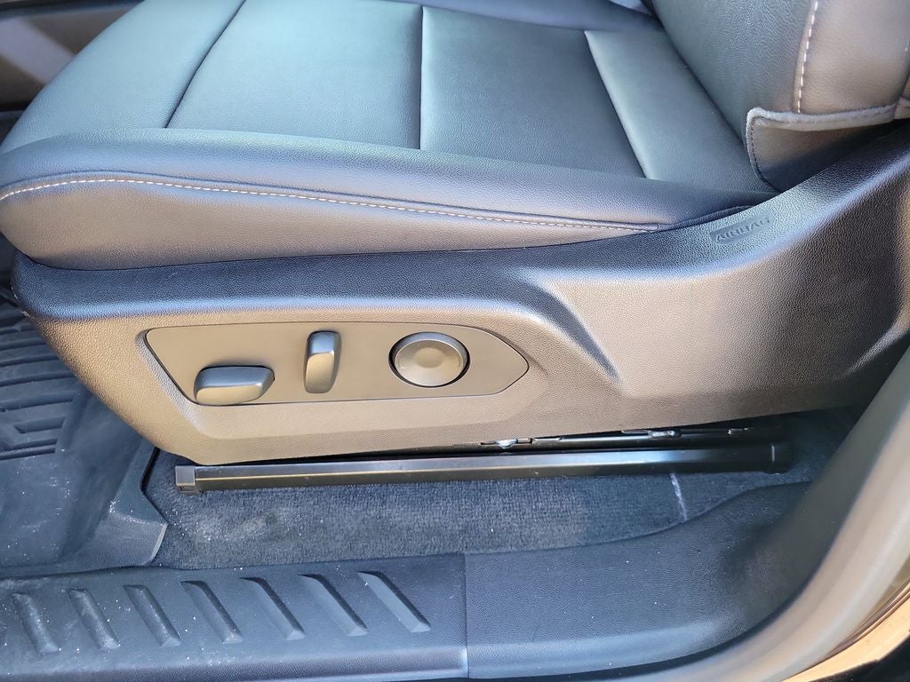 2023 GMC Canyon Elevation