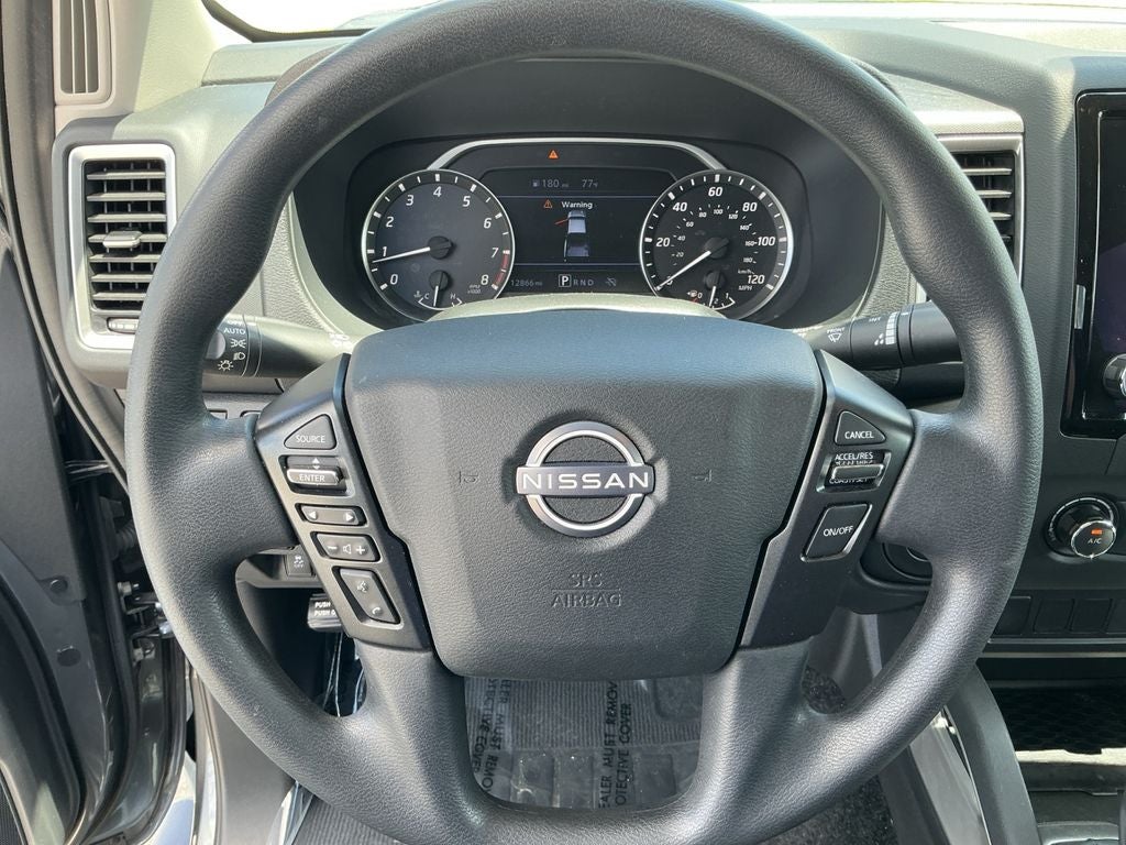2024 Nissan Frontier SV