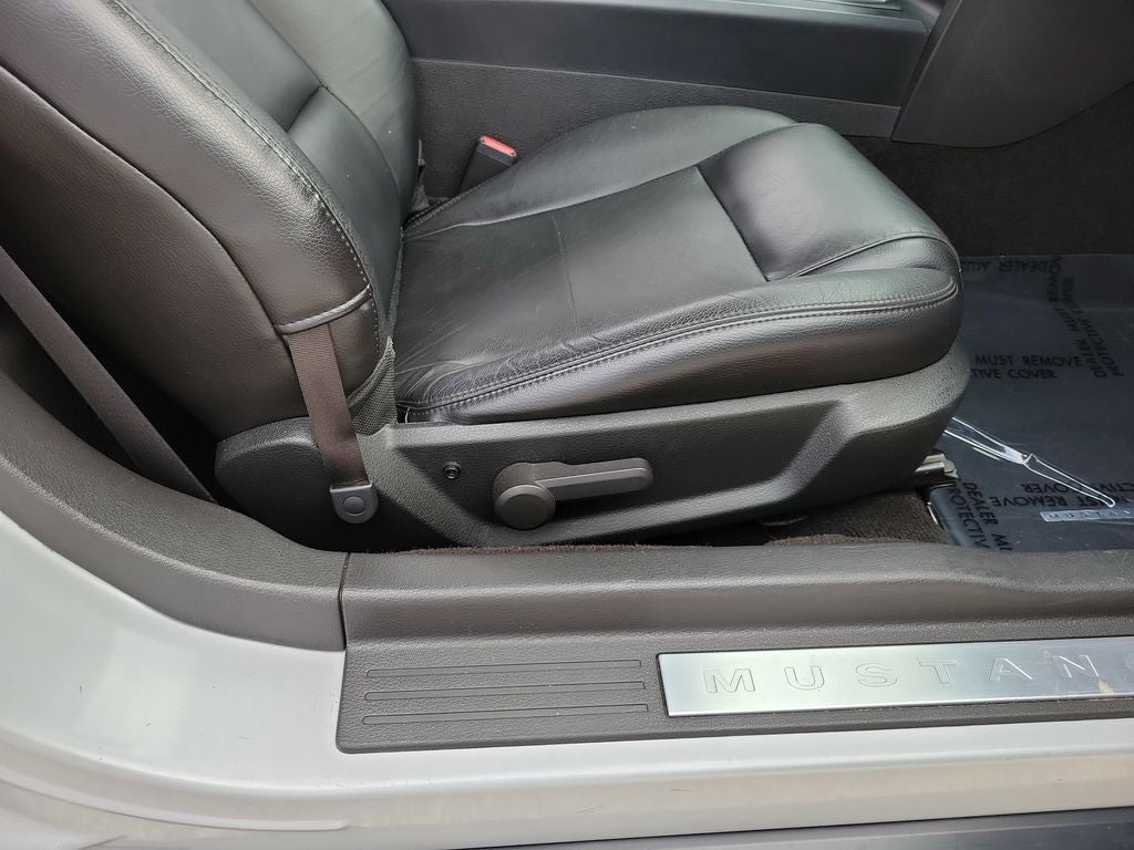 2006 Ford Mustang V6