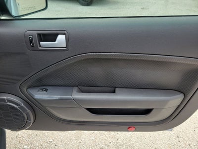 2006 Ford Mustang V6