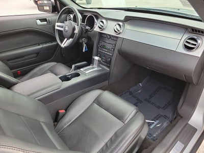 2006 Ford Mustang V6