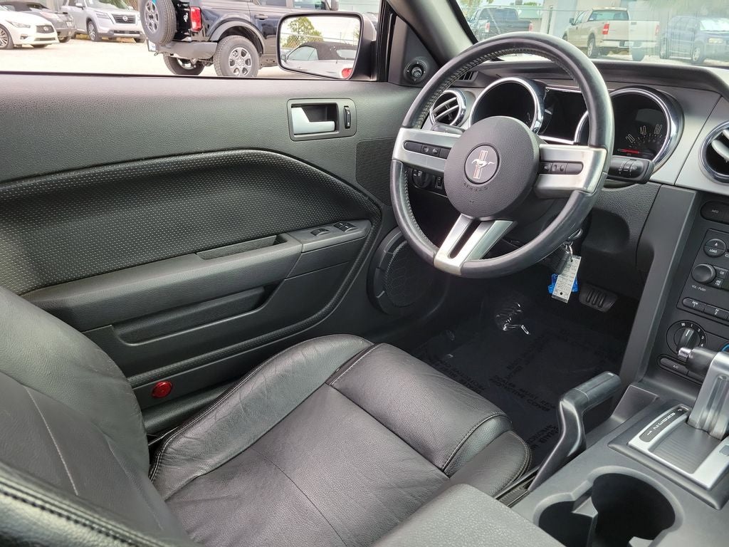 2006 Ford Mustang V6