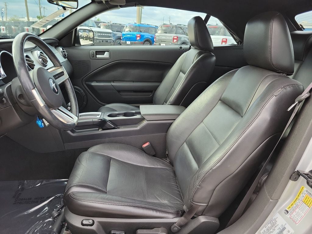 2006 Ford Mustang V6