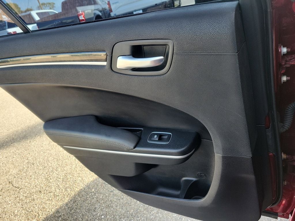 2019 Chrysler 300 Limited