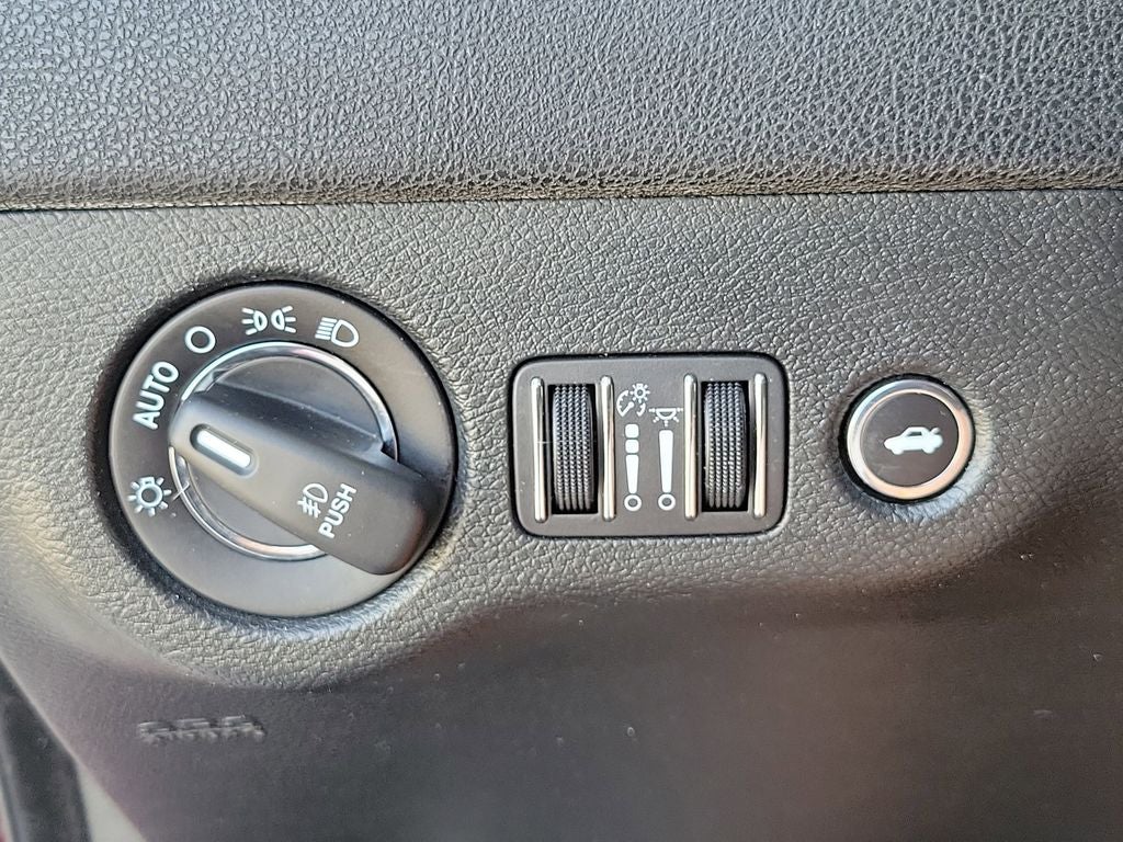 2019 Chrysler 300 Limited