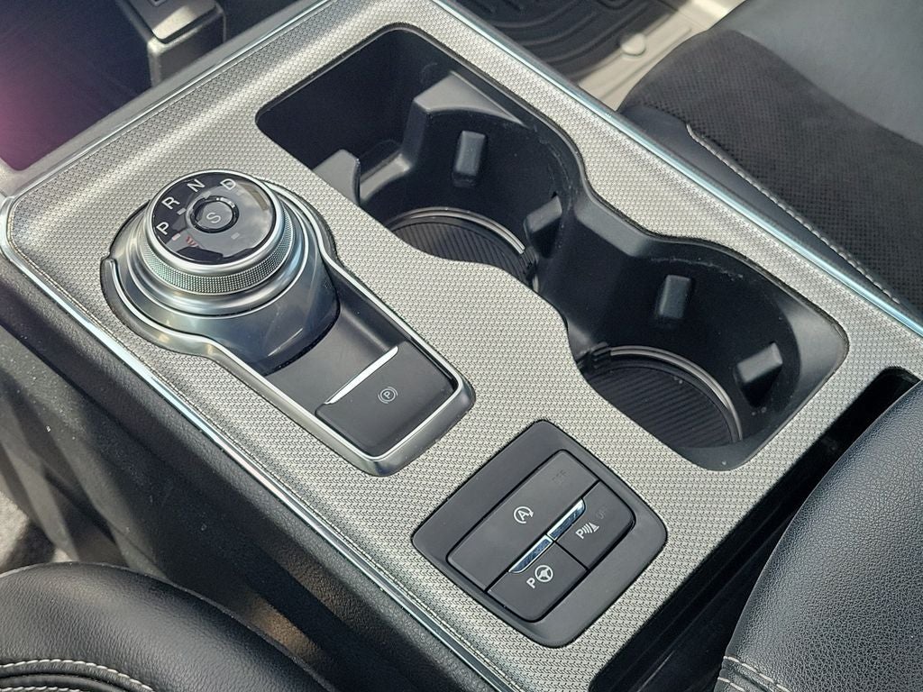 2021 Ford Edge ST