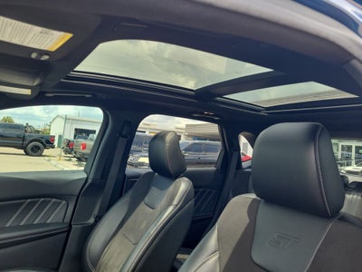 2021 Ford Edge ST