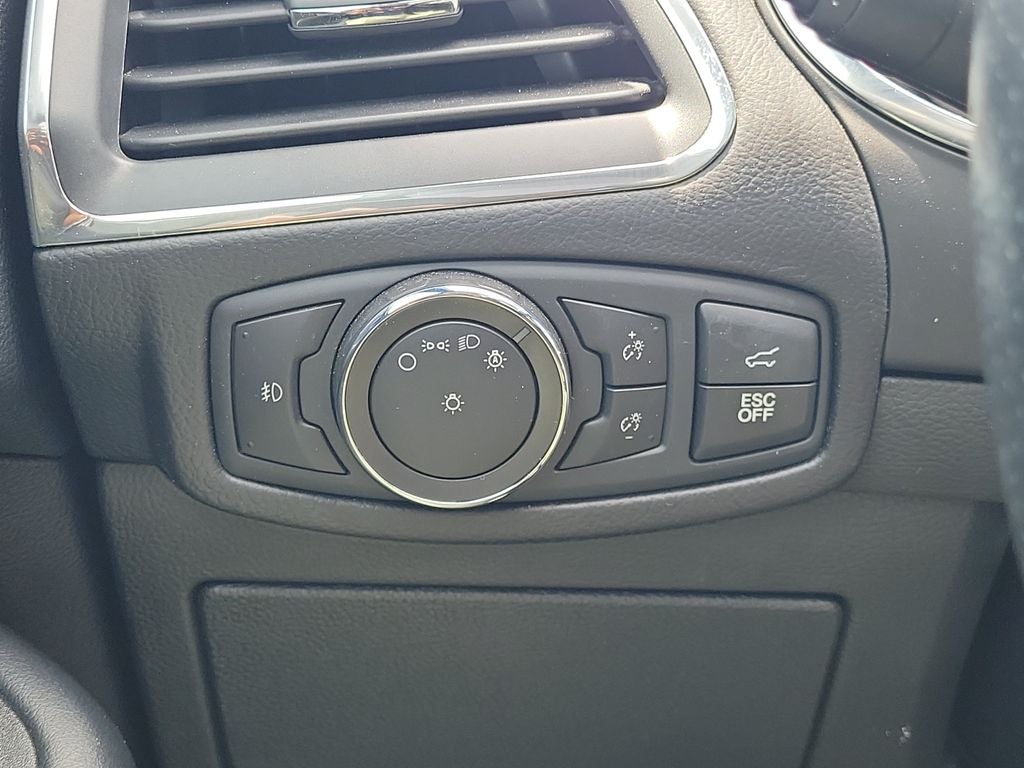 2021 Ford Edge ST