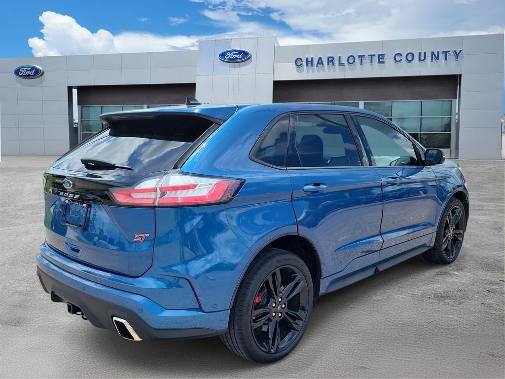 2021 Ford Edge ST