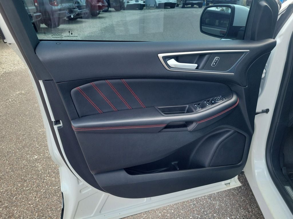 2024 Ford Edge ST Line