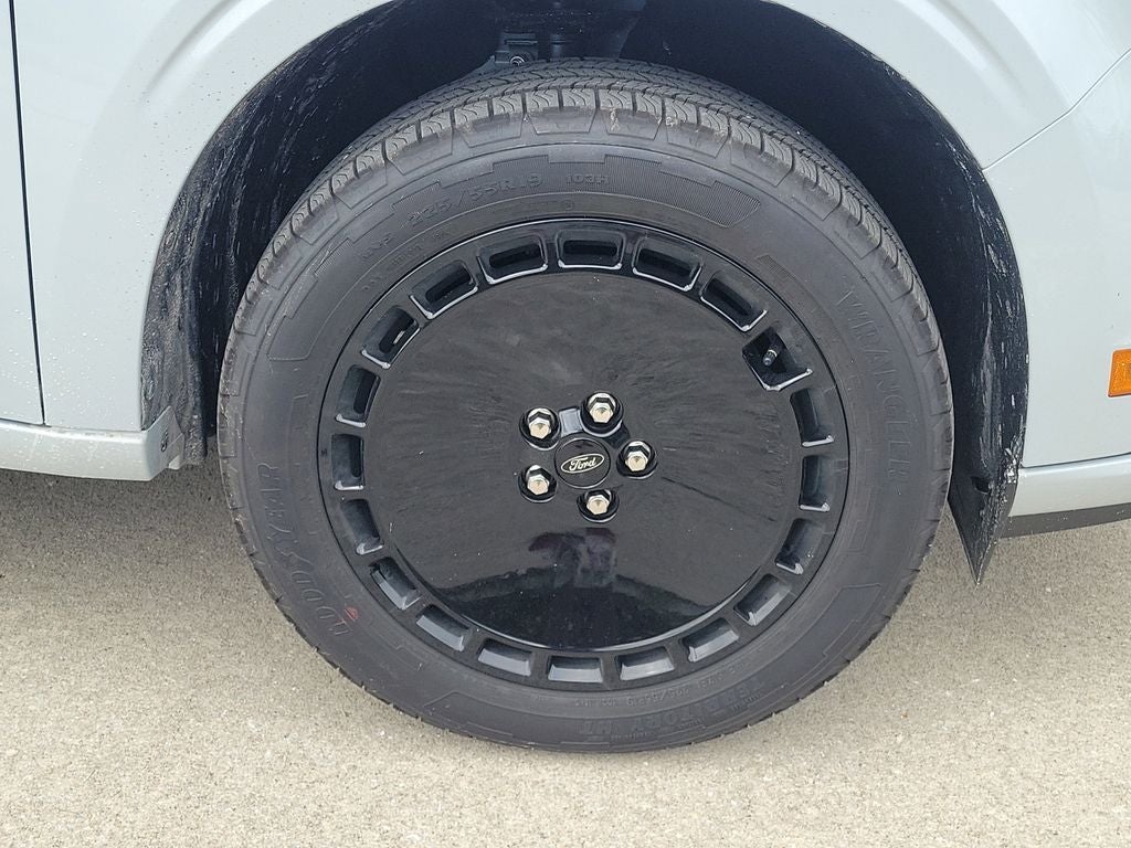 2026 Ford Maverick Lobo Standard