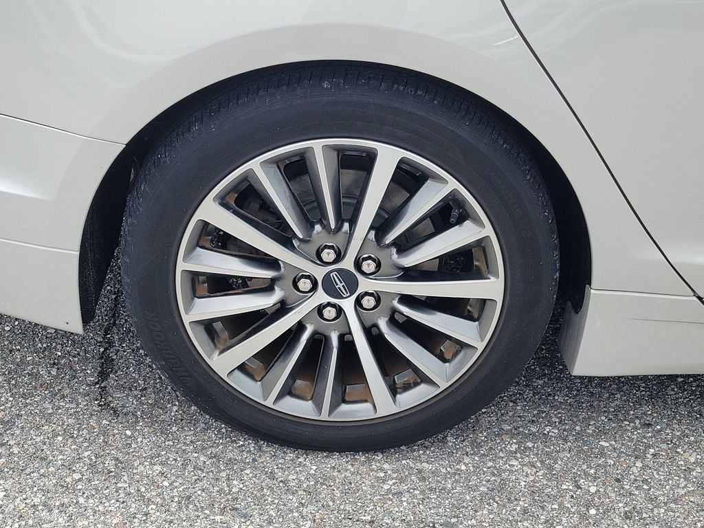 2020 Lincoln MKZ Standard