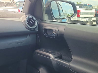 2022 Toyota Tacoma TRD Sport V6