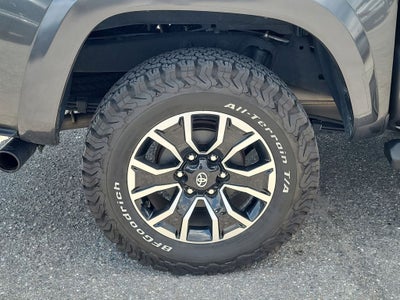 2022 Toyota Tacoma TRD Sport V6