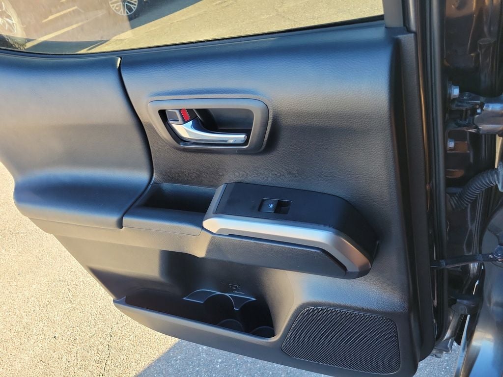 2021 Toyota Tacoma Limited V6