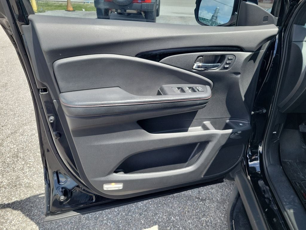 2019 Honda Ridgeline Black Edition