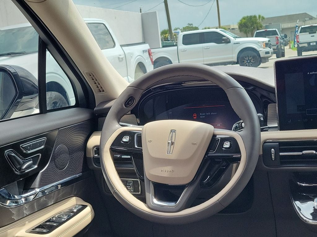 2024 Lincoln Corsair Premiere