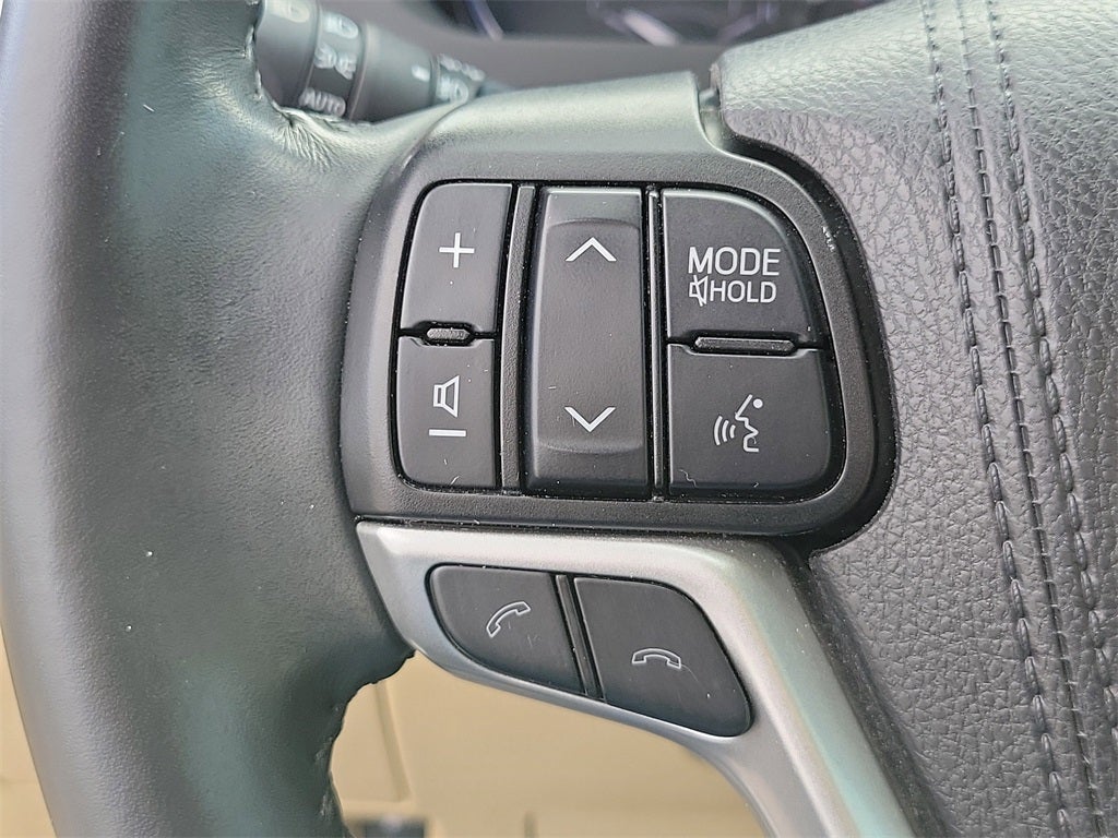 2019 Toyota Highlander Limited Platinum