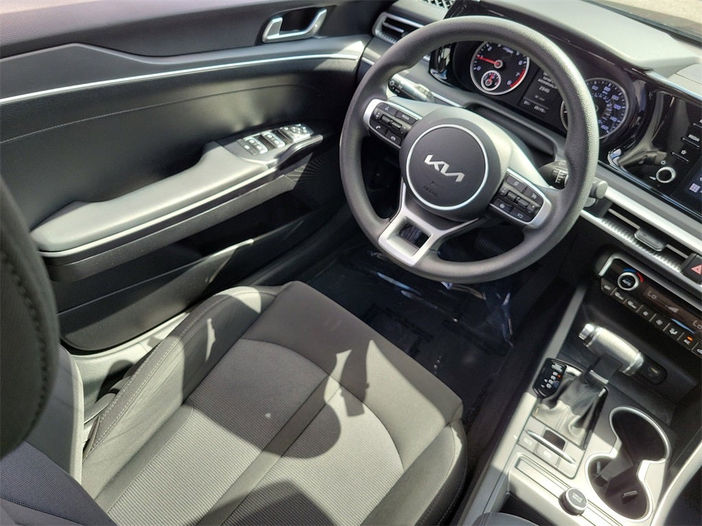 2022 Kia K5 LXS