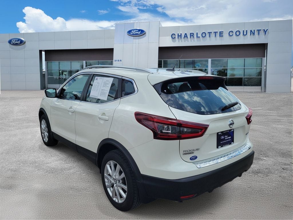 2022 Nissan Rogue Sport SV
