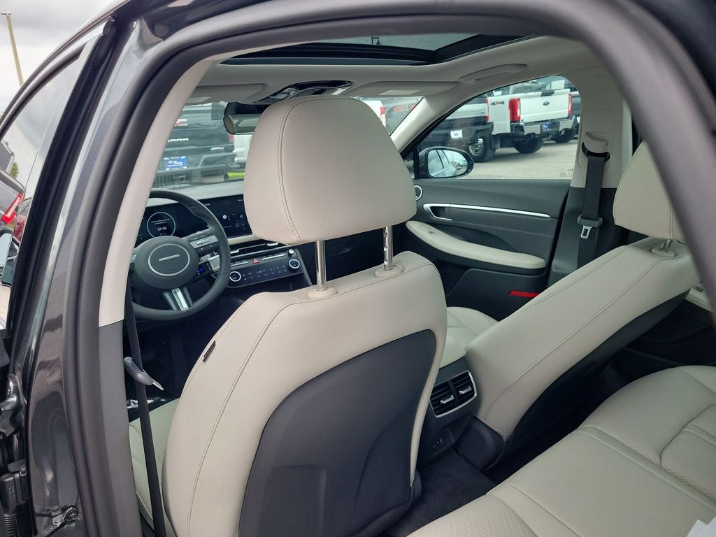 2026 Hyundai Sonata Hybrid Limited