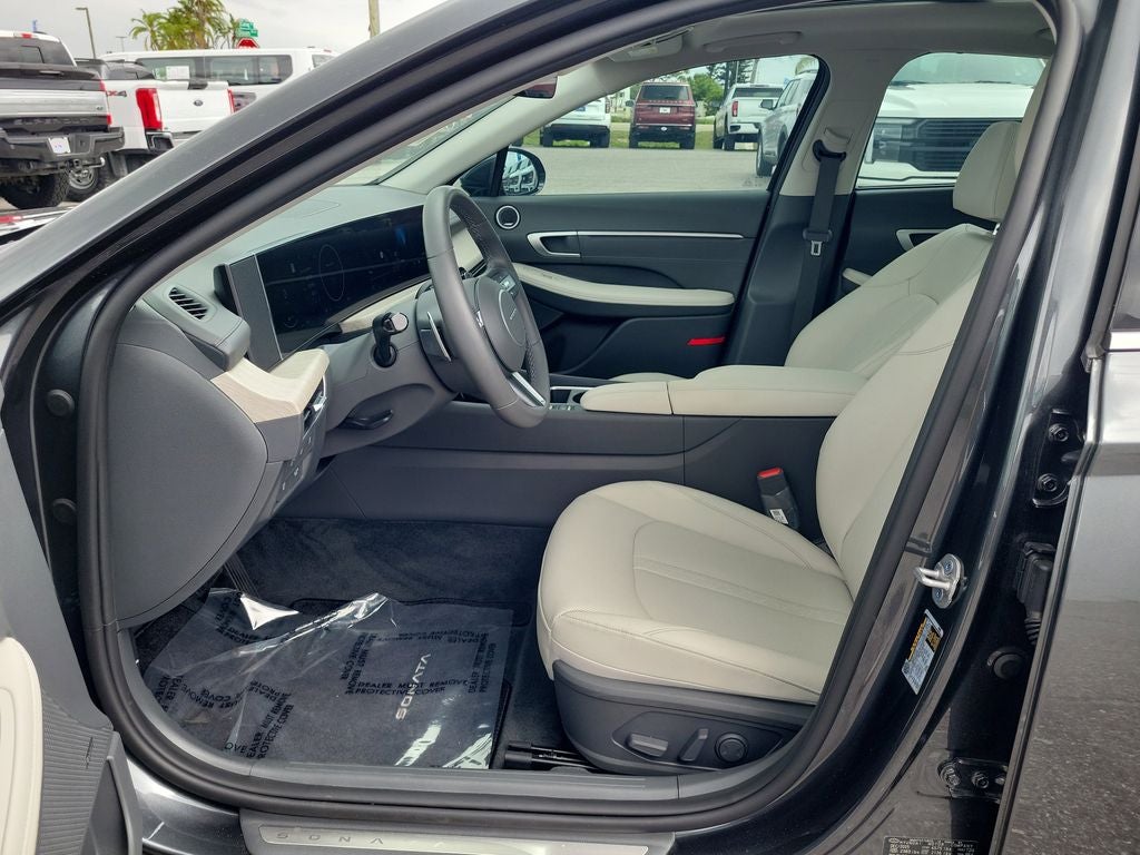 2026 Hyundai Sonata Hybrid Limited