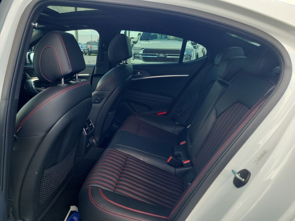 2024 Genesis G70 2.5T