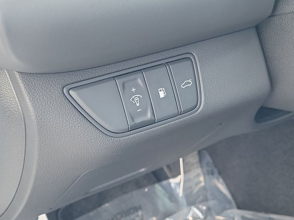 2024 Genesis G70 2.5T