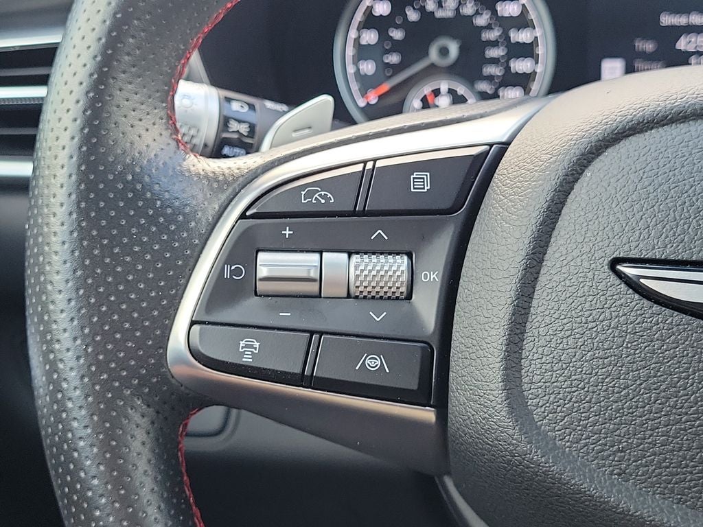 2024 Genesis G70 2.5T