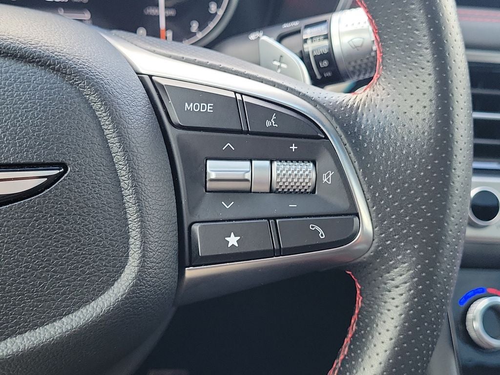 2024 Genesis G70 2.5T