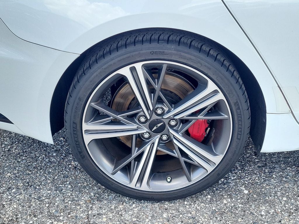2024 Genesis G70 2.5T